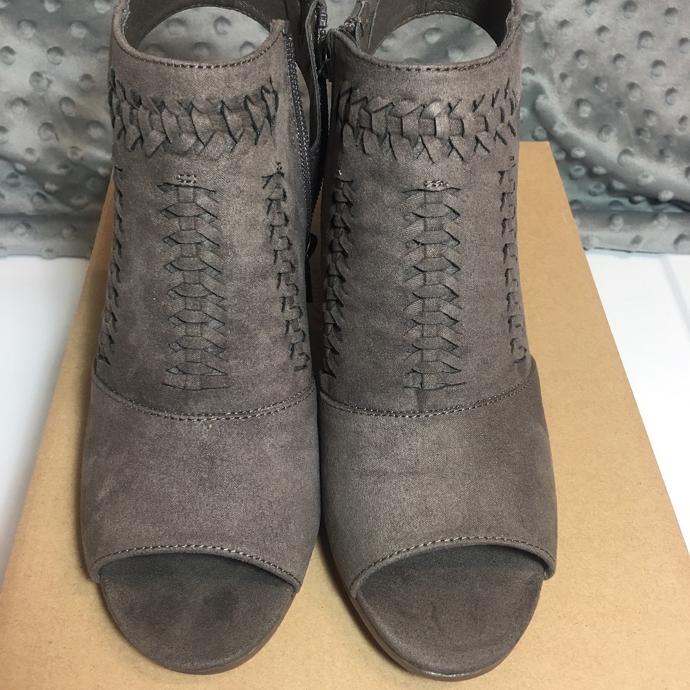 Ruff Hewn Ankle Booties